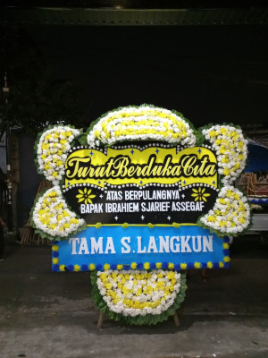 Papan Bunga Duka di Babakancikao